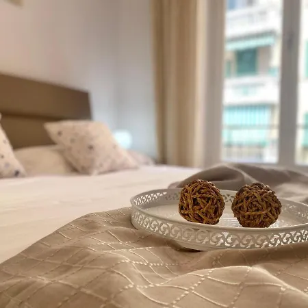 Casaviva - Lovely Bilo In Ancient Apartment Genoa